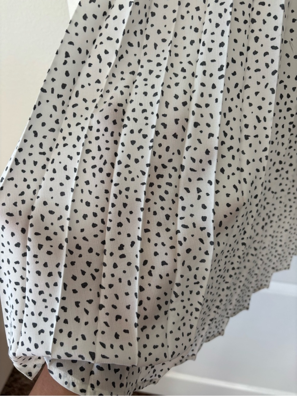 a new day White Pleated Midi Skirt with Black Dot Print - Picture 3 of 3